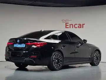 2026 BMW i4 с пробегом 8 547 км