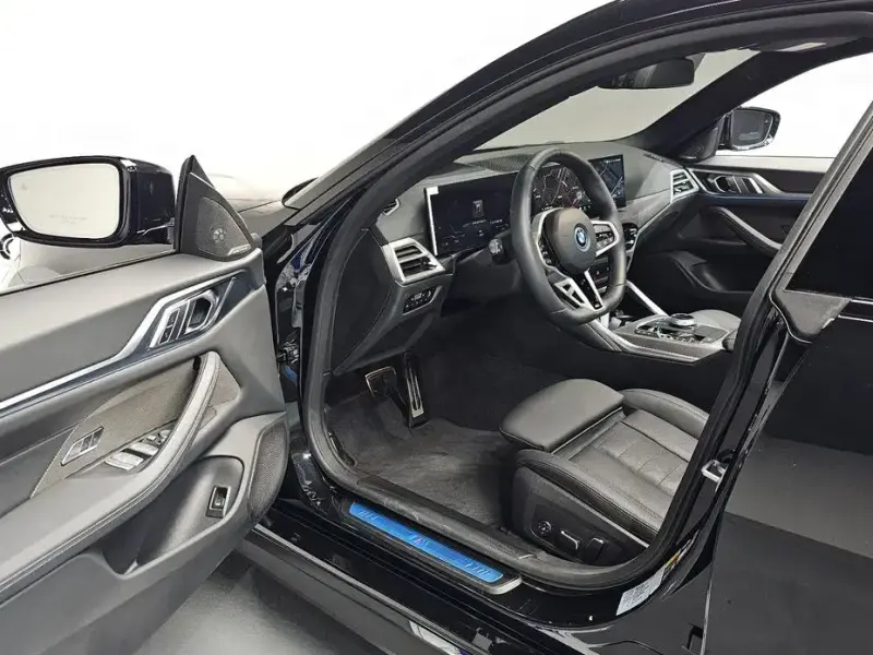 2026 BMW i4 с пробегом 8 547 км