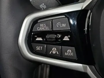 2026 BMW i4 с пробегом 8 547 км