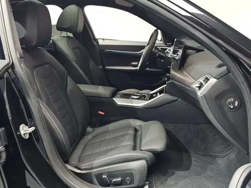 2026 BMW i4 с пробегом 8 547 км