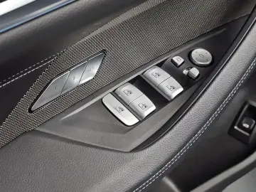 2026 BMW i4 с пробегом 8 547 км