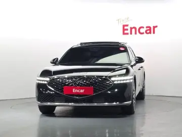 2023 Genesis G90 с пробегом 73 190 км