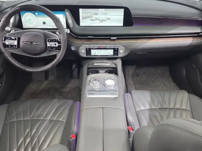 2023 Genesis G90 с пробегом 73 190 км