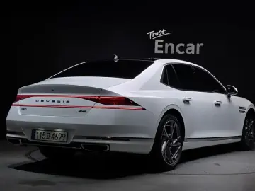 2023 Genesis G90 с пробегом 69 369 км