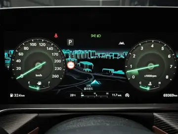 2023 Genesis G90 с пробегом 69 369 км