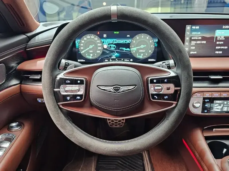 2023 Genesis G90 с пробегом 69 369 км
