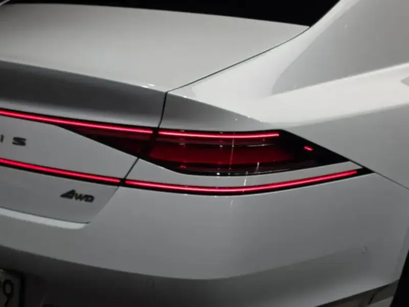 2023 Genesis G90 с пробегом 69 369 км