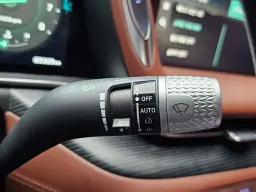 2023 Genesis G90 с пробегом 69 369 км