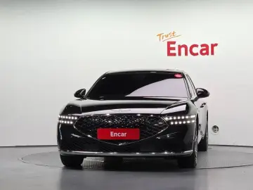 2023 Genesis G90 с пробегом 84 323 км