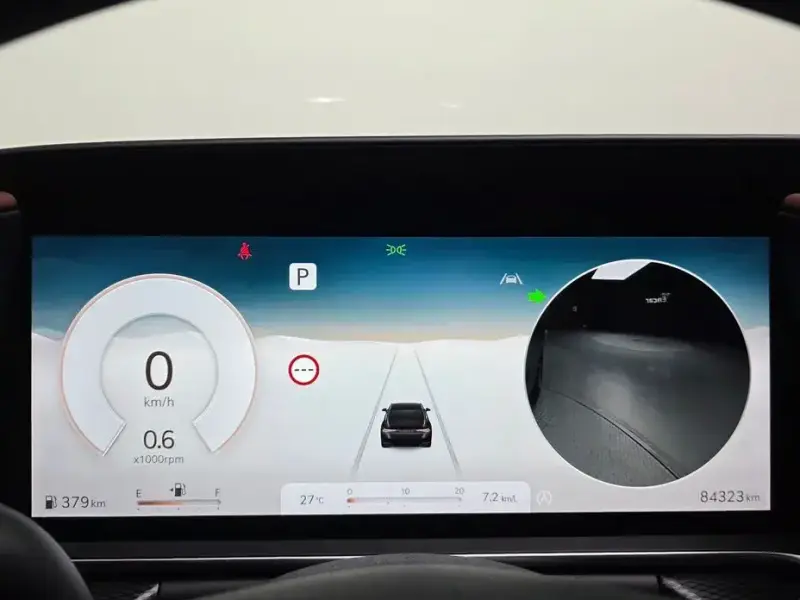 2023 Genesis G90 с пробегом 84 323 км