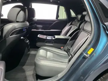 2023 Genesis G90 с пробегом 40 632 км