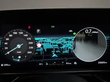 2023 Genesis G90 с пробегом 25 025 км
