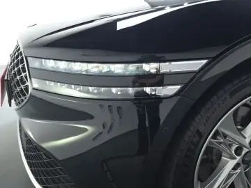 2023 Genesis G90 с пробегом 25 025 км