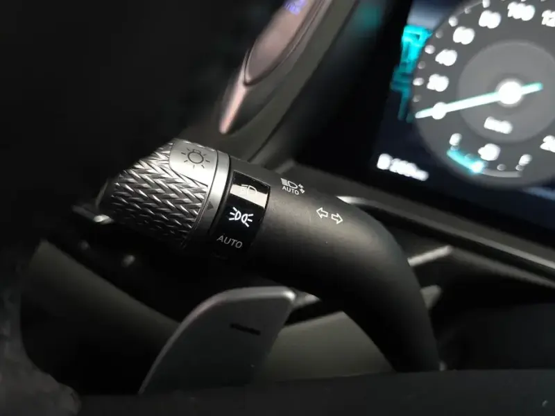 2023 Genesis G90 с пробегом 25 025 км