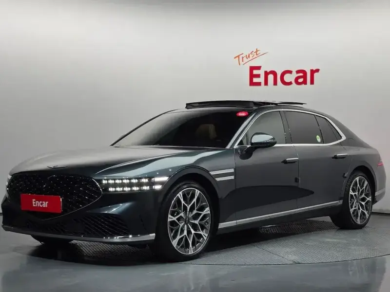 2023 Genesis G90 с пробегом 33 197 км
