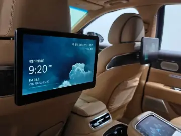 2023 Genesis G90 с пробегом 33 197 км
