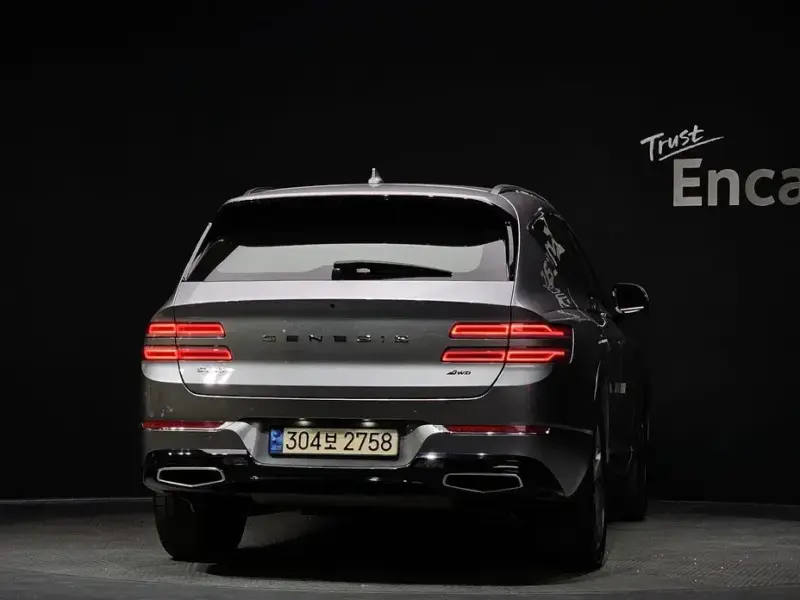 2023 Genesis GV80 с пробегом 99 127 км
