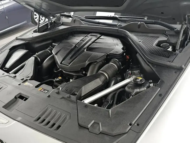 2023 Genesis GV80 с пробегом 99 127 км