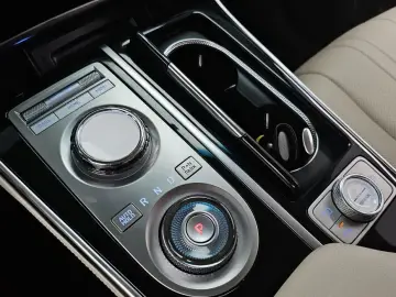 2023 Genesis GV80 с пробегом 99 127 км