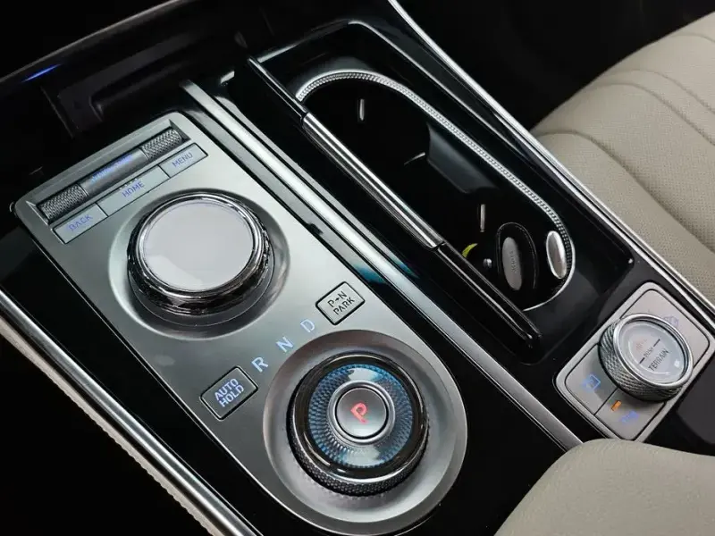 2023 Genesis GV80 с пробегом 99 127 км