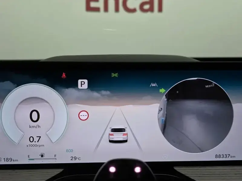 2023 Genesis GV80 с пробегом 88 337 км