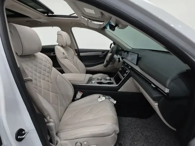2023 Genesis GV80 с пробегом 88 337 км