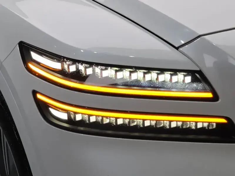 2023 Genesis GV80 с пробегом 88 337 км