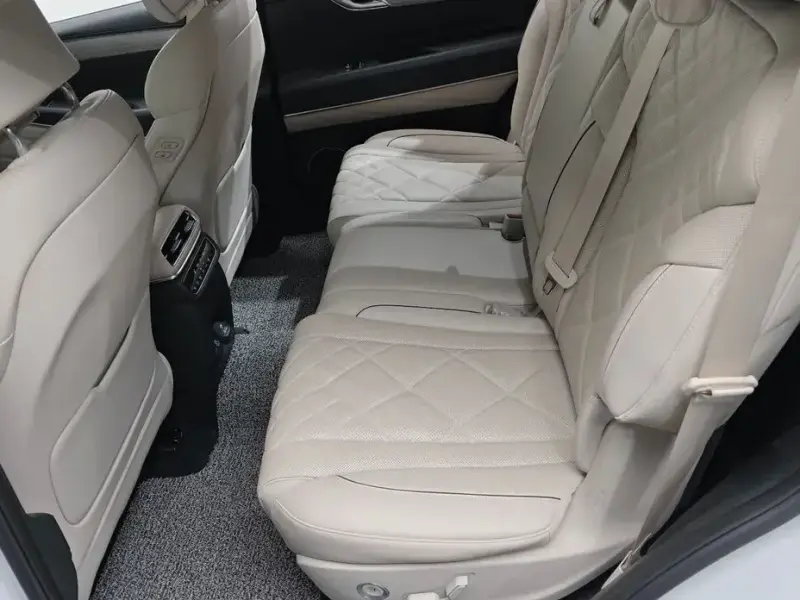 2023 Genesis GV80 с пробегом 88 337 км