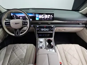 2023 Genesis GV80 с пробегом 32 479 км