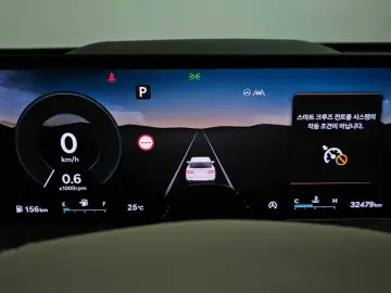 2023 Genesis GV80 с пробегом 32 479 км