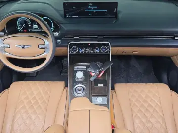 2023 Genesis GV80 с пробегом 42 381 км