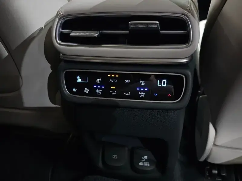 2023 Genesis GV80 с пробегом 32 479 км