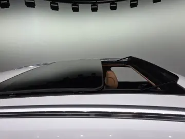 2023 Genesis GV80 с пробегом 42 381 км