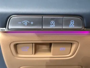 2023 Genesis GV80 с пробегом 42 381 км