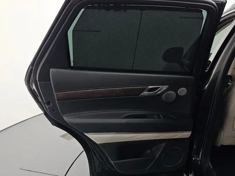 2023 Genesis GV80 с пробегом 32 479 км