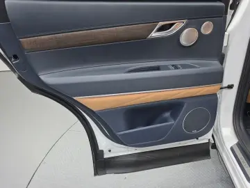 2023 Genesis GV80 с пробегом 42 381 км