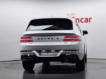 2023 Genesis GV80 с пробегом 7 197 км