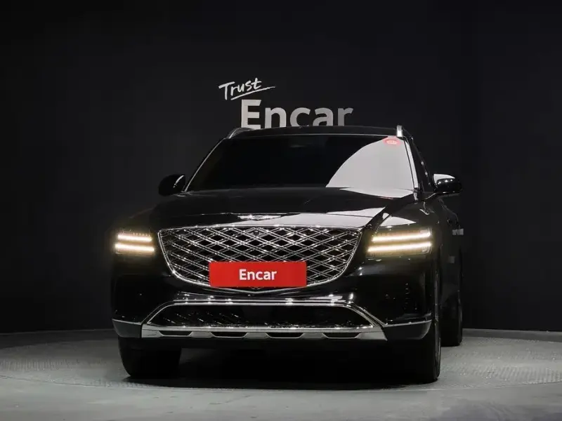 2023 Genesis GV80 с пробегом 32 033 км