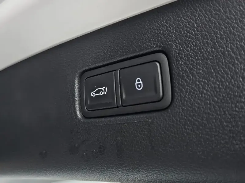 2023 Genesis GV80 с пробегом 7 197 км