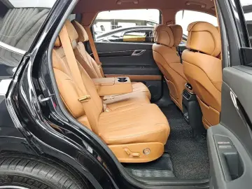 2023 Genesis GV80 с пробегом 32 033 км