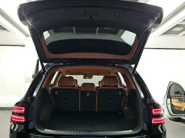 2023 Genesis GV80 с пробегом 32 033 км
