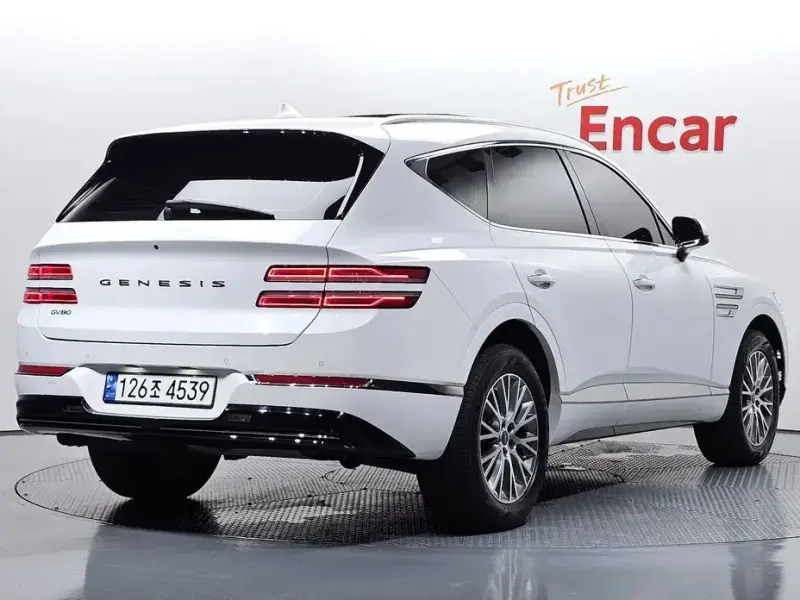 2023 Genesis GV80 с пробегом 58 674 км