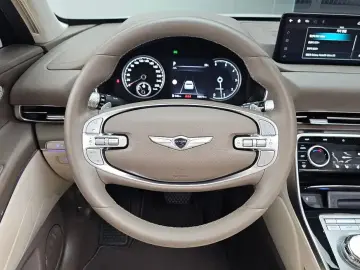 2023 Genesis GV80 с пробегом 58 674 км