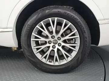 2023 Genesis GV80 с пробегом 58 674 км