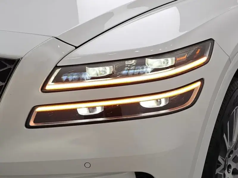 2023 Genesis GV80 с пробегом 58 674 км