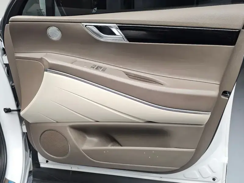 2023 Genesis GV80 с пробегом 58 674 км