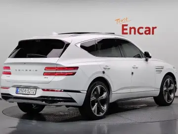 2023 Genesis GV80 с пробегом 36 714 км
