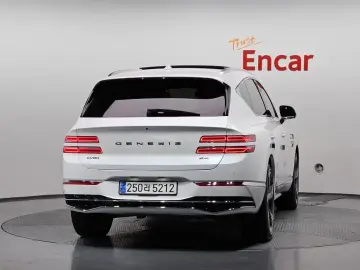 2023 Genesis GV80 с пробегом 36 714 км