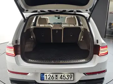 2023 Genesis GV80 с пробегом 58 674 км