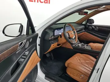 2023 Genesis GV80 с пробегом 36 714 км